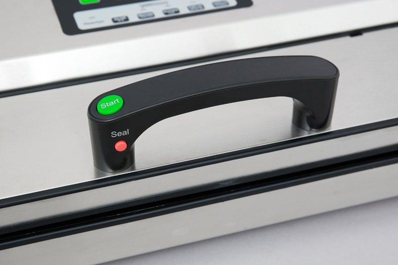 Thiết kế nút khởi động nhanh, hàn nhanh trên tay cầm - Máy hút chân không Sunhouse SHD5855 Thiết kế nút khởi động nhanh, hàn nhanh trên tay cầm - Máy hút chân không Sunhouse SHD5855