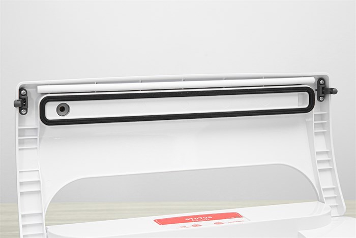 Máy hút chân không Status FV500 Màu Trắng