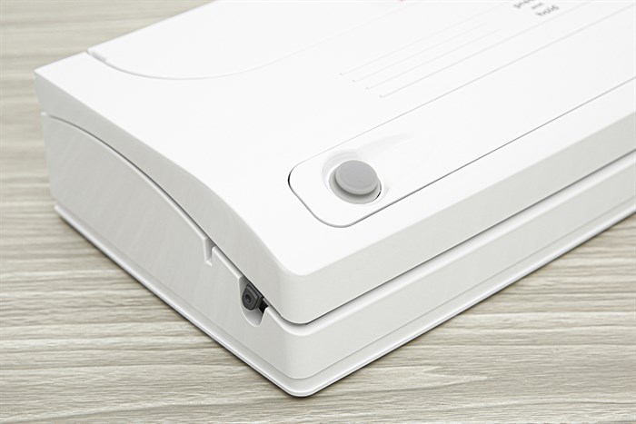 Máy hút chân không Status FV500 Màu Trắng