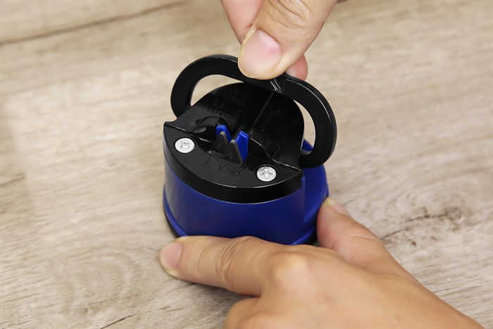 Dụng cụ mài dao BHX KN-018 Màu Xanh Dương