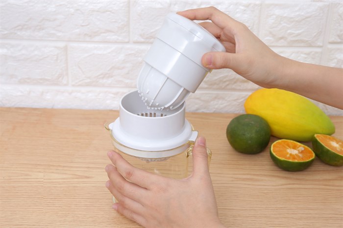 Dụng cụ vắt cam nhựa Tashuan TS-3524