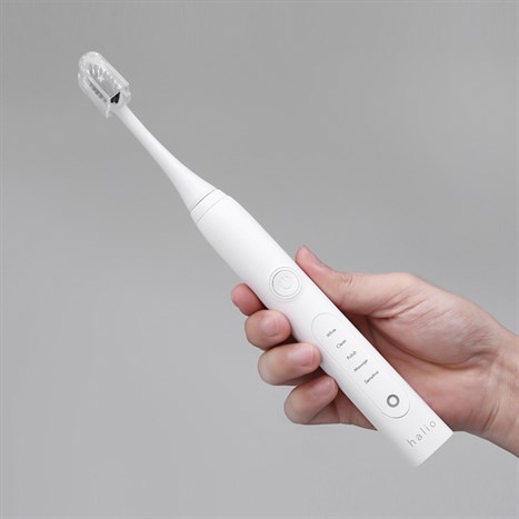Bàn chải điện Halio Sonic Whitening Pro White (Tặng 1 đầu chải) Màu Trắng