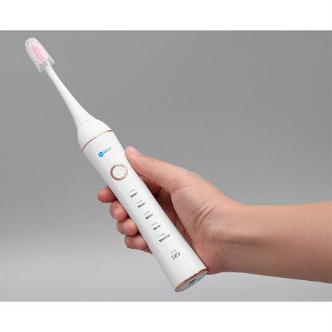 Bàn chải điện Kachi MK-309 trắng (Tặng 3 đầu bàn chải) Màu Trắng