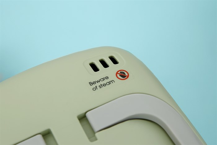 Hộp cơm điện Unie UV B1 Màu Xanh lá