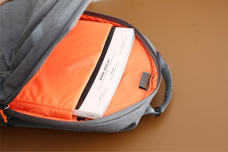 Balo Laptop 14 inch Tucano Lato 2 BKLT14-G Xám Màu Xám