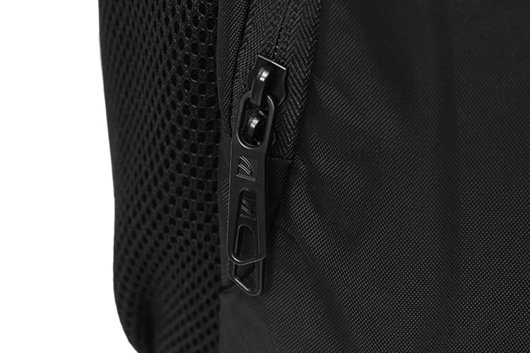 Balo Laptop 15.6 inch Tucano Forte BKFOR Đen Màu Đen