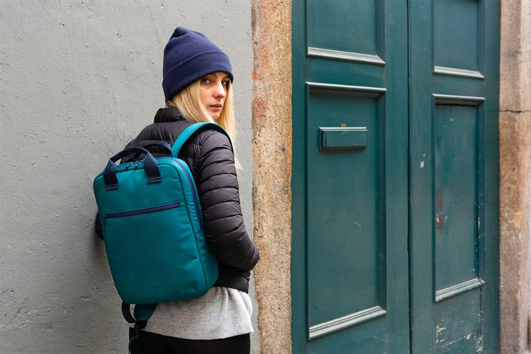 Balo Laptop 14 inch Tucano LUX BKML13 Màu Xanh dương đậm