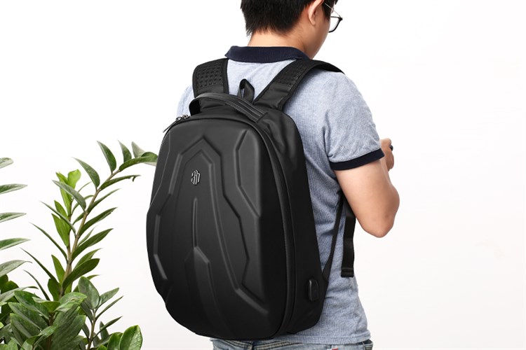 Balo Laptop 15.6 inch kèm cổng USB Arctic Hunter B-00320 Đen Màu Đen