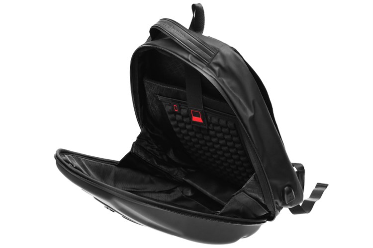 Balo Laptop 15.6 inch kèm cổng USB Arctic Hunter B-00320 Đen Màu Đen