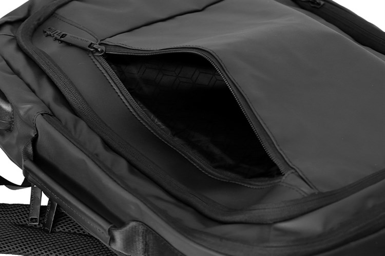 Balo Laptop 15.6 inch kèm cổng USB Arctic Hunter 1500362 Màu Đen