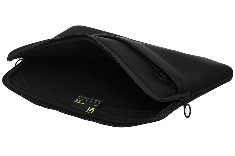 Túi chống sốc Laptop 15 inch Tucano Top Second Skin Màu Đen