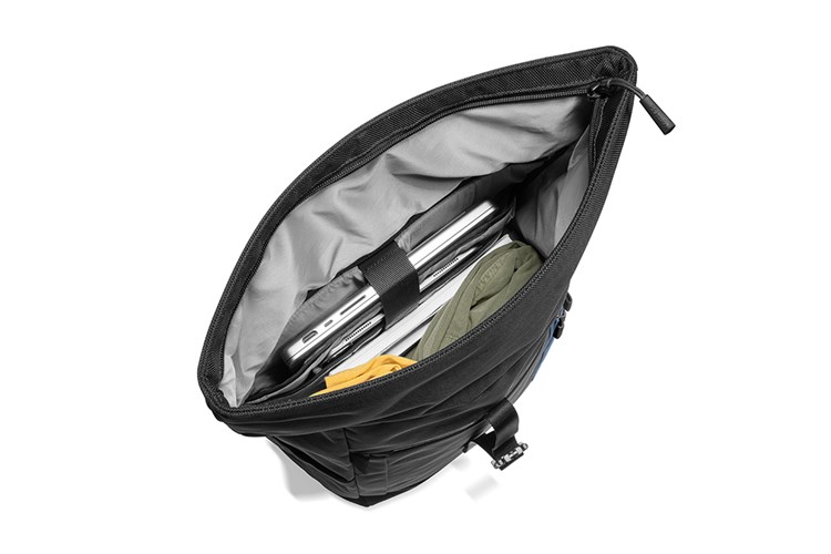 Balo Laptop 15.6 inch Tomtoc Roll top T61M1D1 Màu Đen