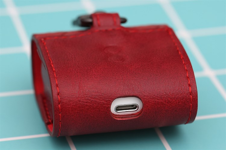 Túi đựng AirPods 1 & 2 Nhựa dẻo PU kèm móc JM PL03 Màu Đỏ