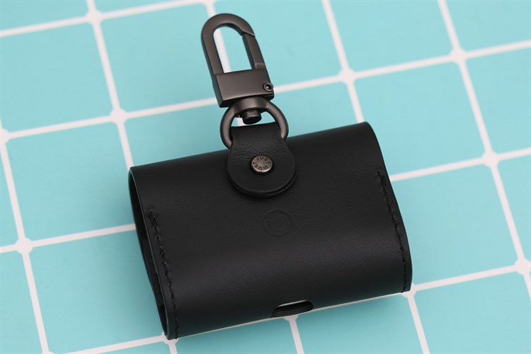 Túi đựng AirPods Pro Nhựa dẻo PU kèm móc JM PL07 Màu Đen