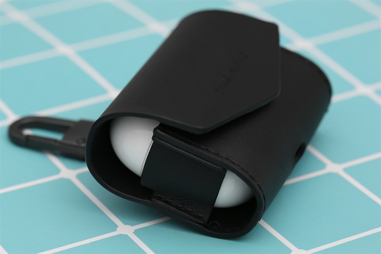 Túi đựng AirPods Pro Nhựa dẻo PU kèm móc JM PL07 Màu Đen