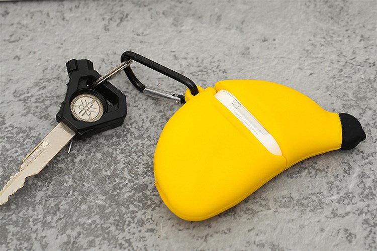 Túi đựng AirPods 1 & 2 Silicone kèm móc JM FR02 Màu Vàng