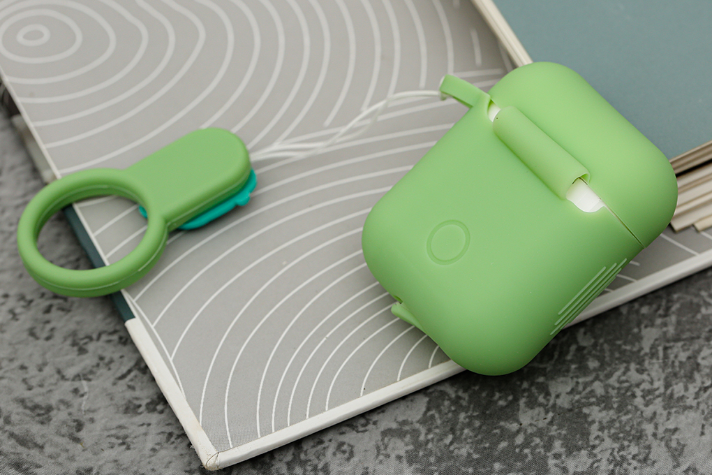 Túi đựng AirPods 1 & 2 Silicone kèm móc JM FR03 - 2