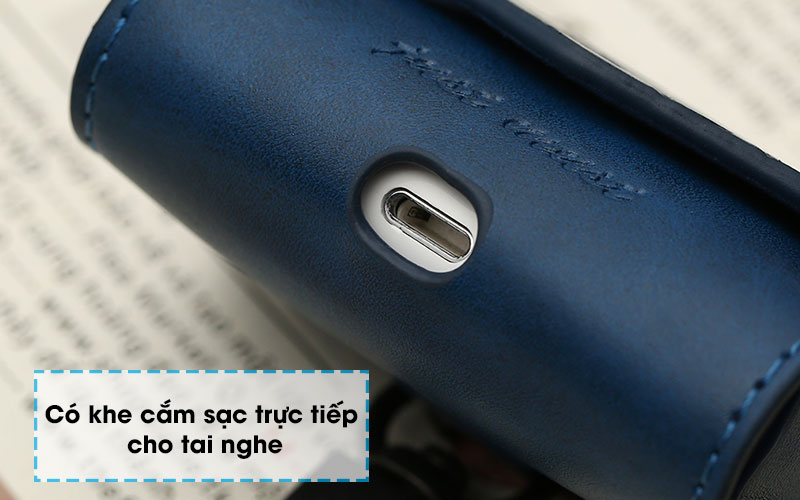 Túi đựng AirPods Pro Nhựa dẻo PU kèm móc JM PL03 - Khe cắm sạc Túi đựng AirPods Pro Nhựa dẻo PU kèm móc JM PL03 - Khe cắm sạc