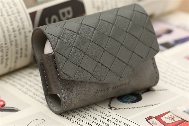 Túi đựng AirPods Pro Nhựa dẻo PU kèm móc JM PL03 Màu Xám