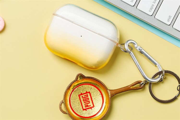 Túi đựng Airpods Pro Nhựa dẻo TPU kèm móc JM NAP18 Màu Vàng