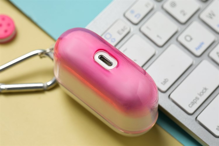 Túi đựng Airpods Pro Nhựa dẻo TPU kèm móc JM NAP18 Màu Hồng