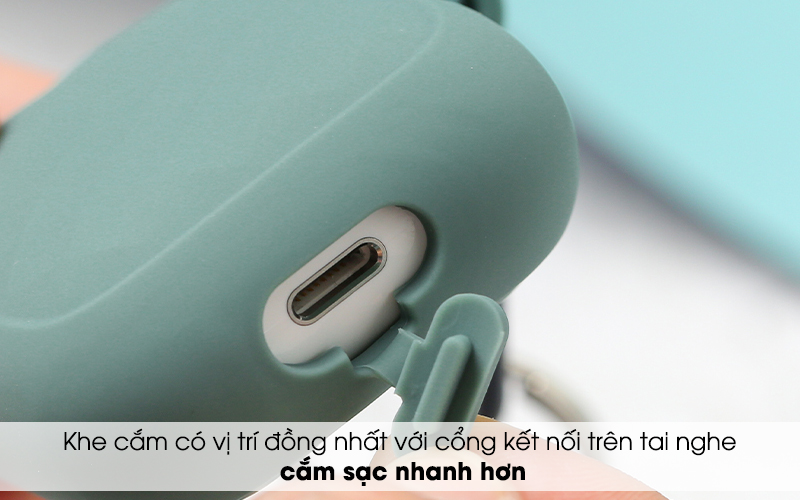 Túi đựng Airpods 1 & 2 Nhựa dẻo Silicone NAP07 JM Lục Lam - cổng sạc
