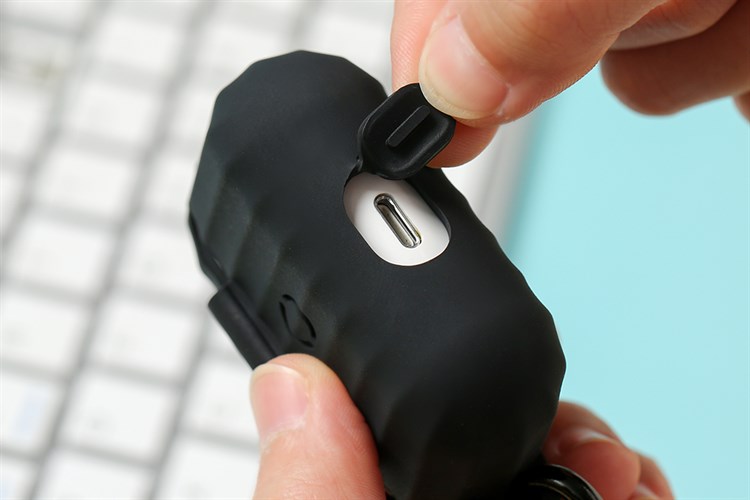 Túi đựng Airpods Pro Nhựa dẻo TPU OSMIA CK-F048 Màu Đen