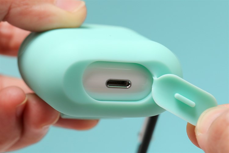 Túi đựng Airpods 1 & 2 Nhựa dẻo OSMIA CK-AP002 Màu Xanh ngọc