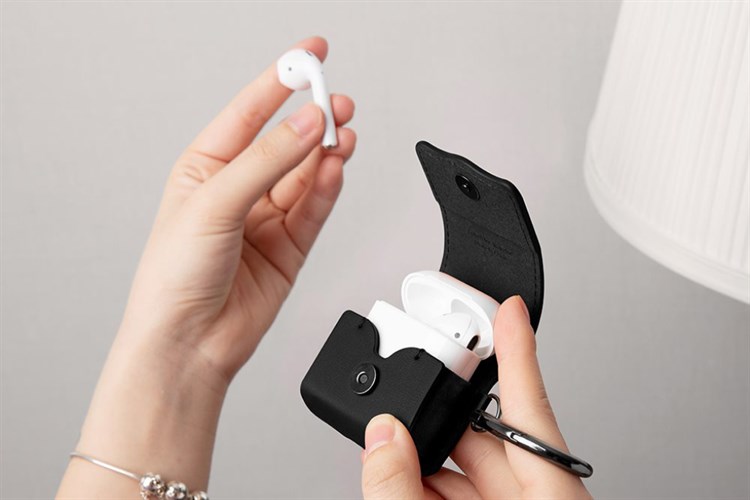 Túi đựng AirPods 1 & 2 Da SPIGEN Valentinus Đen Màu Đen