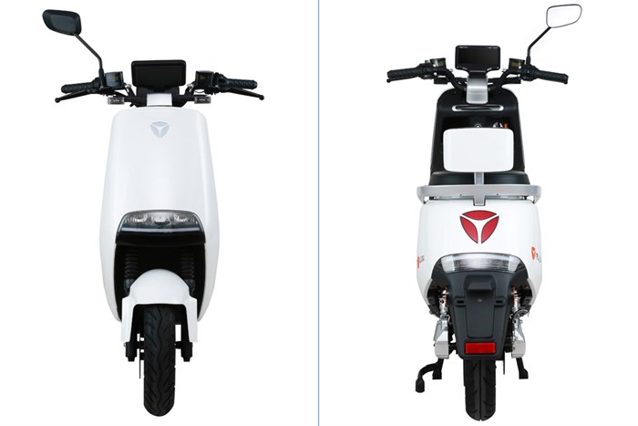 Xe máy điện Yadea G5 Trắng
