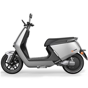 Xe máy điện Yadea G5 Xám