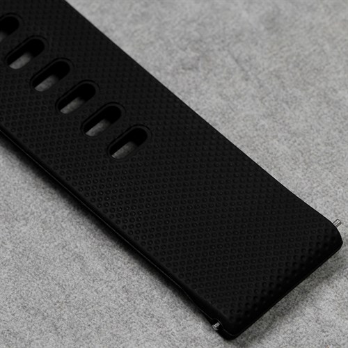 Dây silicone đồng hồ 22mm M031-01 Đen Màu Đen