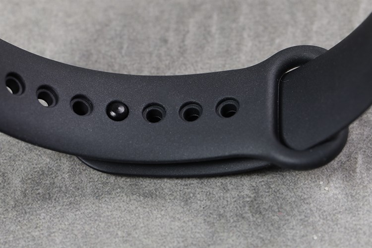 Dây silicone đồng hồ Miband 6 SS001-01/06 Đen Màu Đen