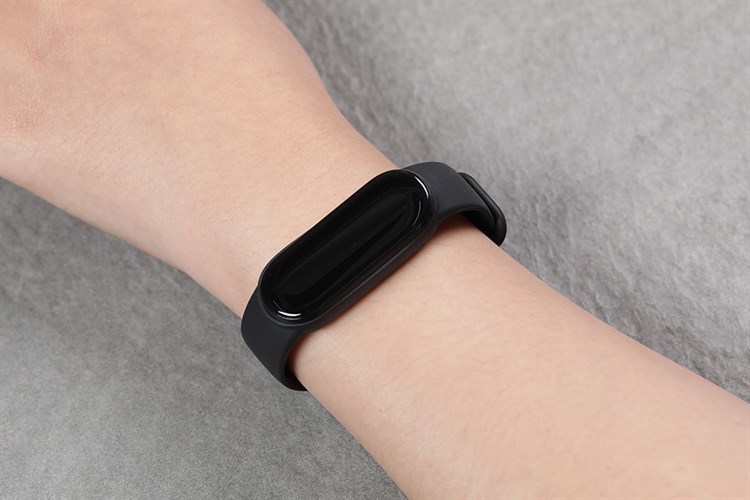 Dây silicone đồng hồ Miband 6 SS001-01/06 Đen Màu Đen