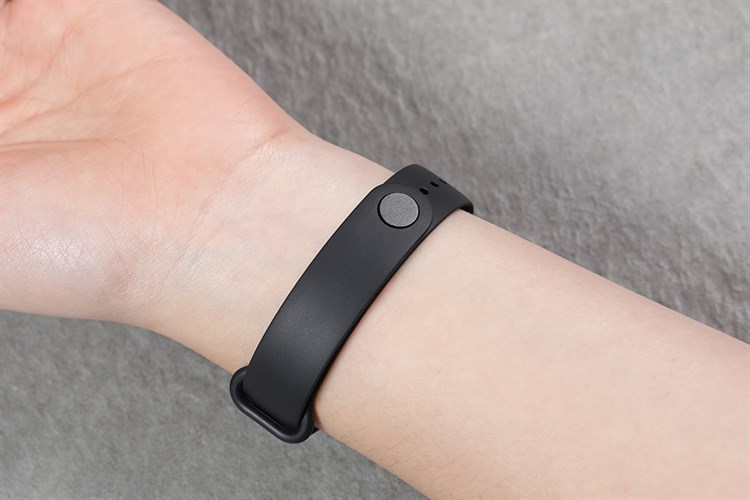 Dây silicone đồng hồ Miband 6 SS001-01/06 Đen Màu Đen