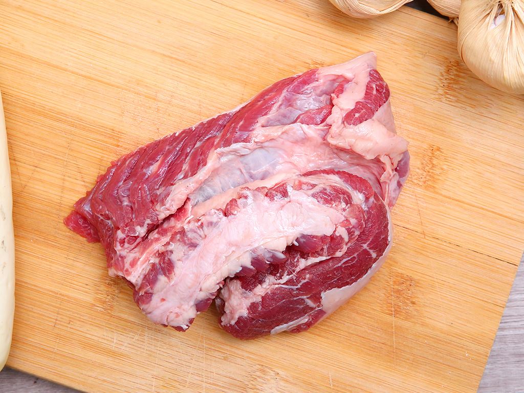 Nạm bò Úc tươi Trung Đồng hút chân không khay 250g 3
