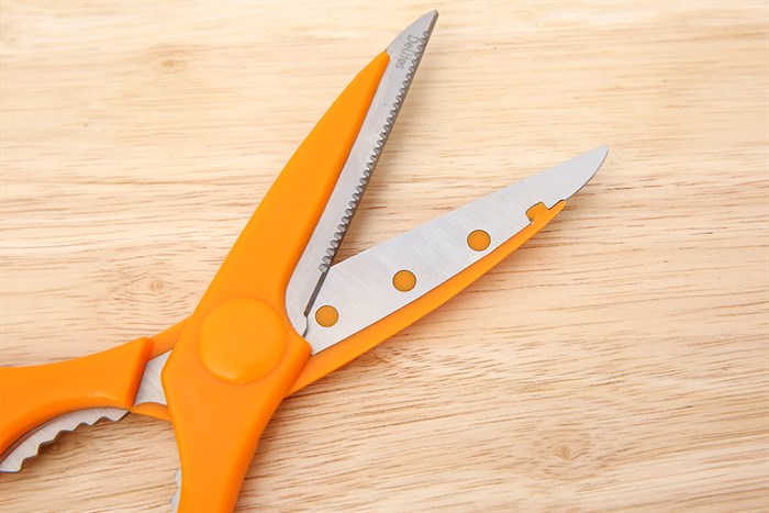 Kéo nhà bếp đa năng thép không gỉ 2Cr13 Delites KE003 Màu Cam