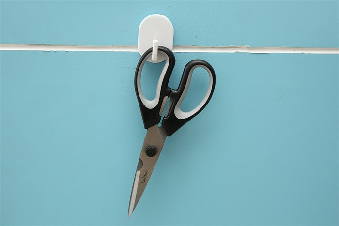 Kéo nhà bếp đa năng thép không gỉ 2Cr13 Delites TP9158-2025 Màu Đen - Xám