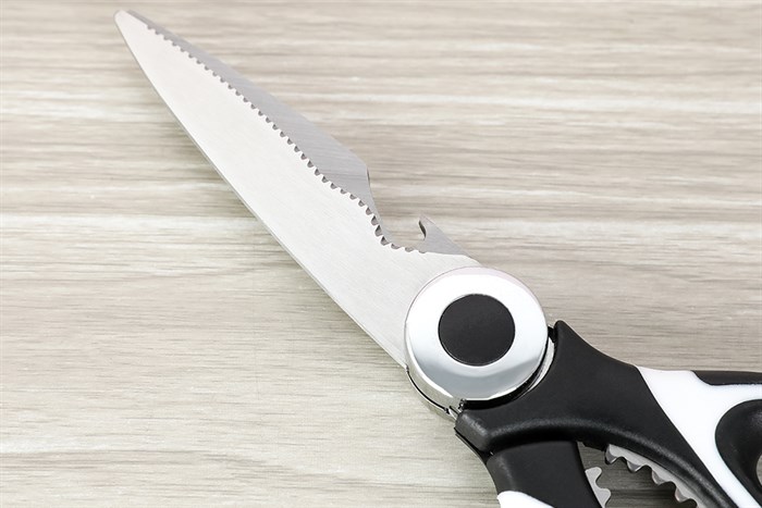 Kéo nhà bếp đa năng thép không gỉ 2Cr13 Delites LD-9138B Màu Trắng - Đen