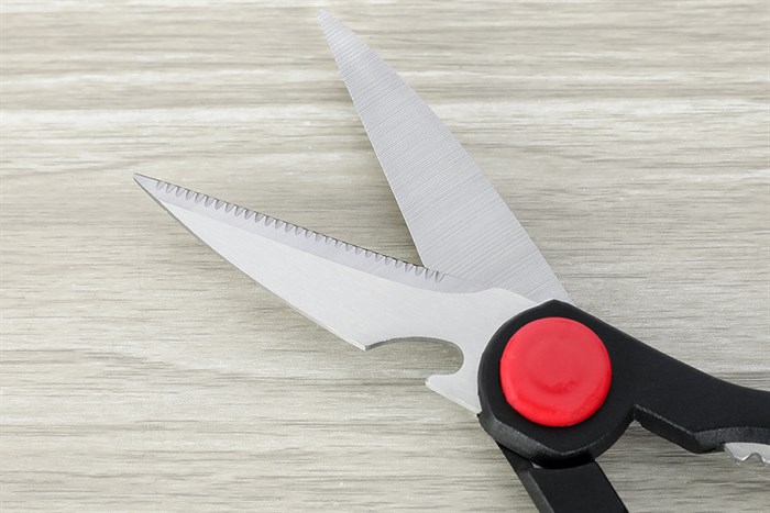 Kéo nhà bếp đa năng thép không gỉ 2Cr13 Delites LD-992C Màu Đen - Đỏ