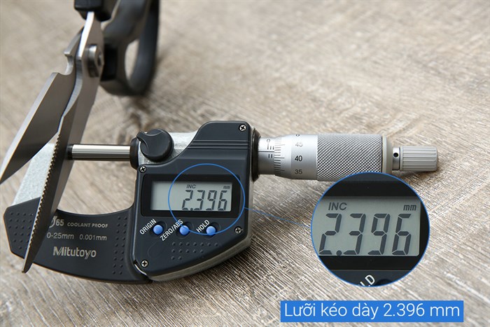 Kéo nhà bếp đa năng thép không gỉ 2Cr13 Delites SKI089 Màu Đen