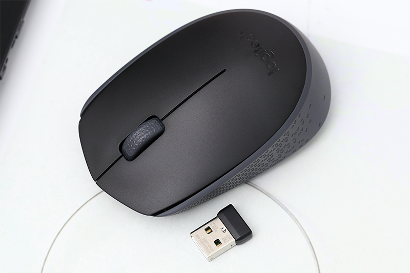 Chuột không dây Logitech M170 Đen