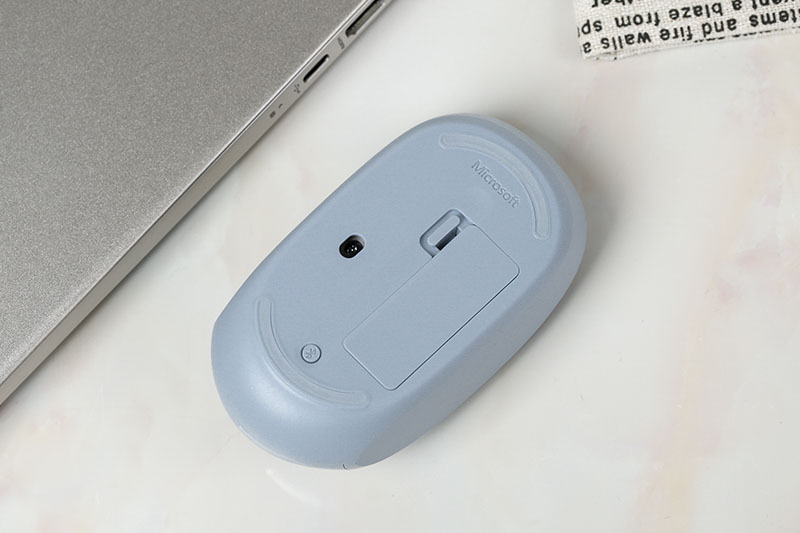 Chuột Bluetooth Microsoft RJN - 7