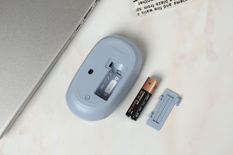 Chuột Bluetooth Microsoft RJN - 21