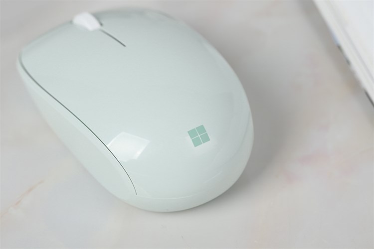 Chuột Bluetooth Microsoft RJN Màu Xanh lá nhạt