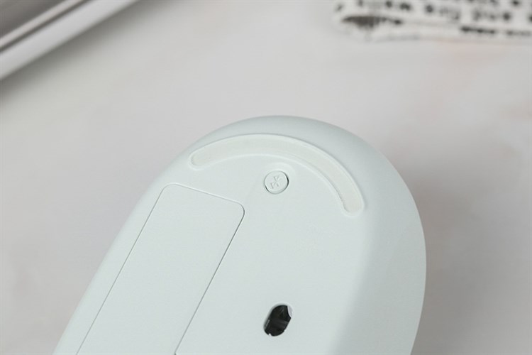 Chuột Bluetooth Microsoft RJN Màu Xanh lá nhạt