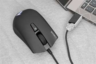 Chuột sạc Bluetooth Gaming Corsair Harpoon RGB - 12