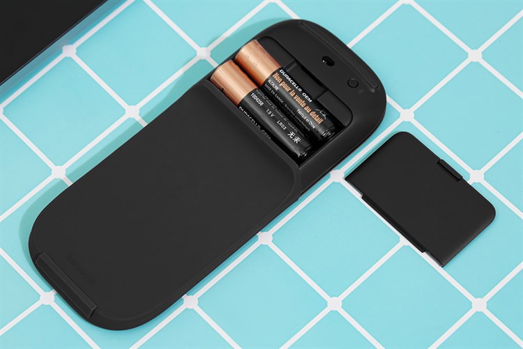 Chuột Bluetooth Microsoft Arc Màu Đen