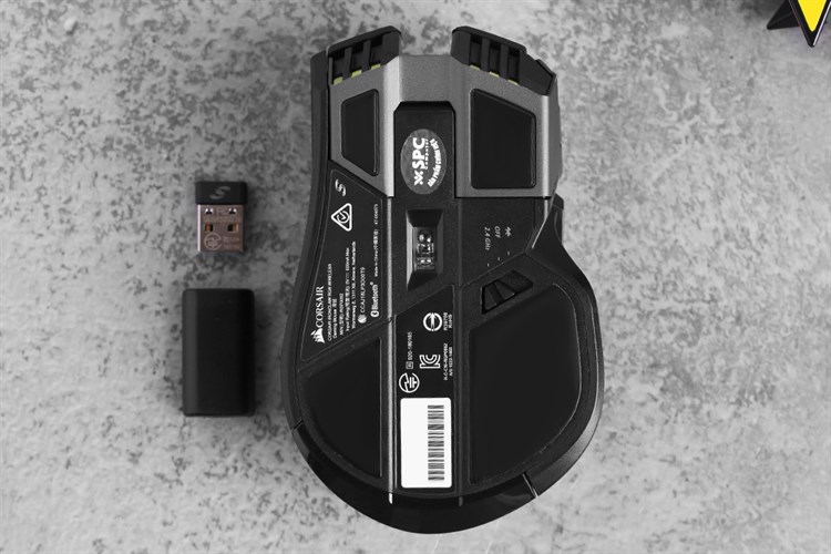 Chuột sạc Bluetooth Gaming Corsair Iron Claw RGB Màu Đen