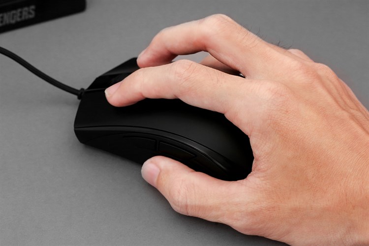 Chuột Có dây Gaming HyperX Pulsefire Core RGB Màu Đen